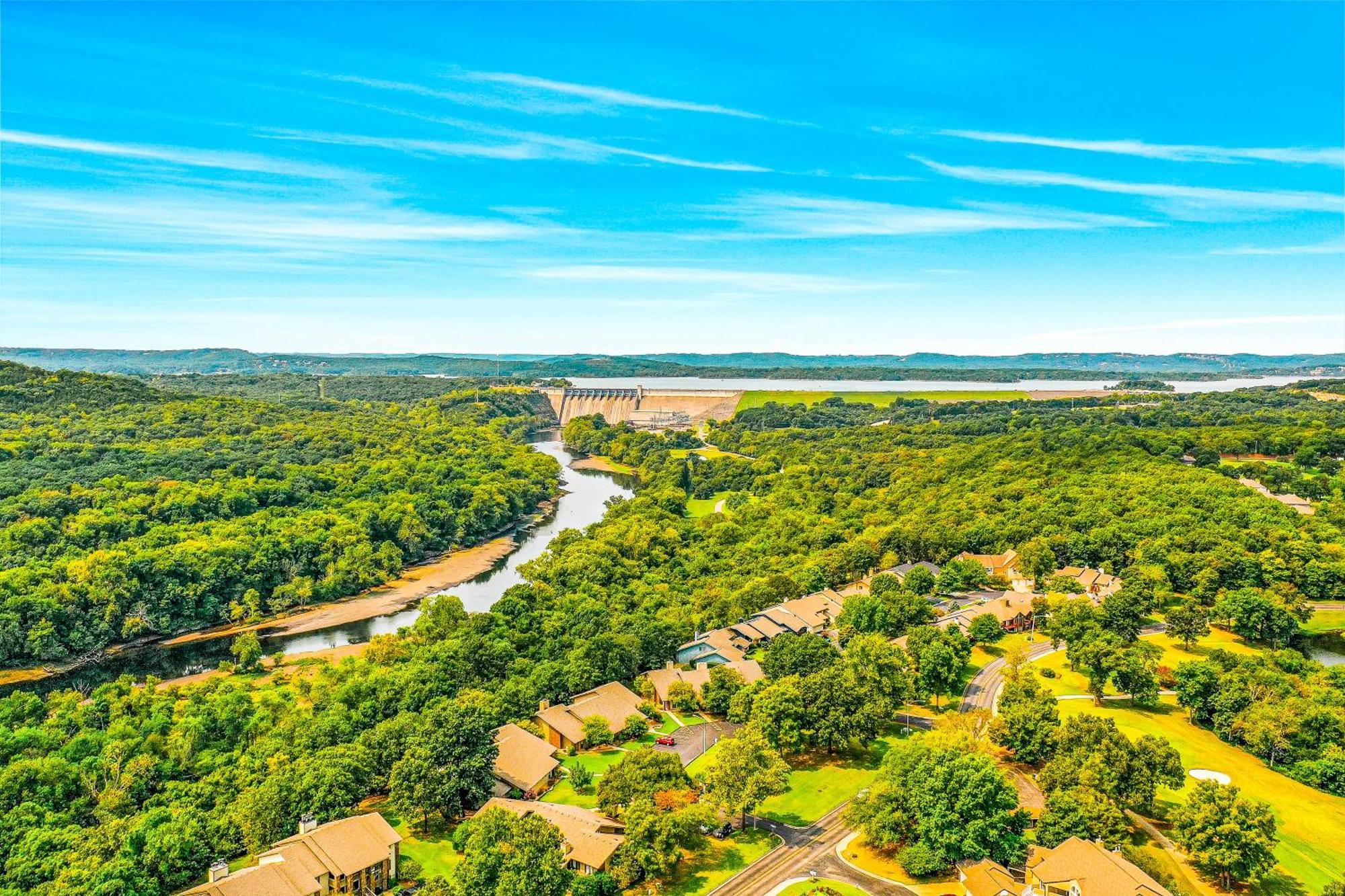 Lofty Retreat & Paradise Pointe Бренсън Стая снимка